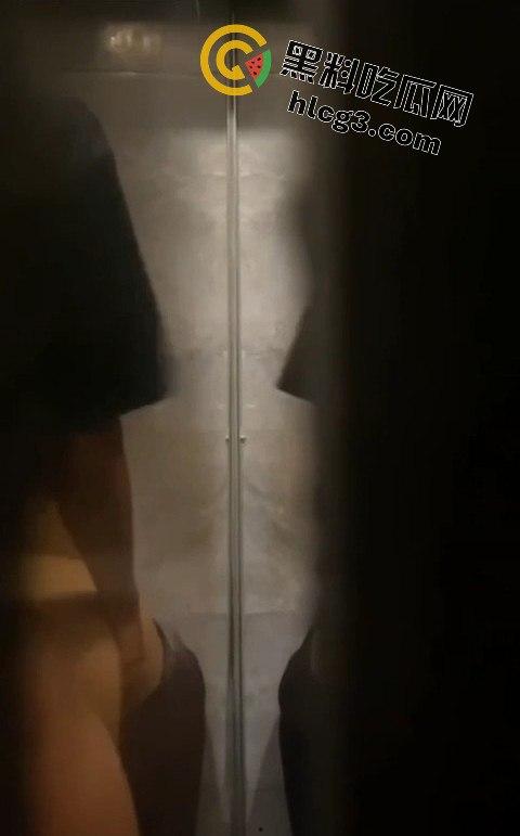 邯郸情侣楼梯间激情戏，娇喘声震天，完整版流出！-8