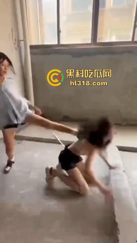 四川江油霸凌事件！持着母亲是公安局副局长就随便霸凌残疾人的孩子？还诱导其父签谅解书，激起民愤！-10