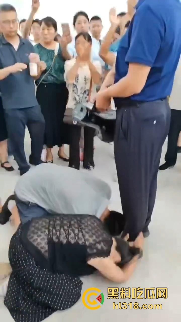 四川江油霸凌事件！持着母亲是公安局副局长就随便霸凌残疾人的孩子？还诱导其父签谅解书，激起民愤！-28