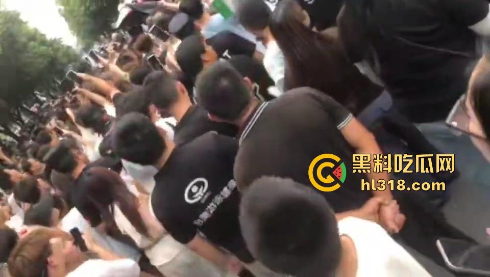 四川江油霸凌事件！持着母亲是公安局副局长就随便霸凌残疾人的孩子？还诱导其父签谅解书，激起民愤！-33