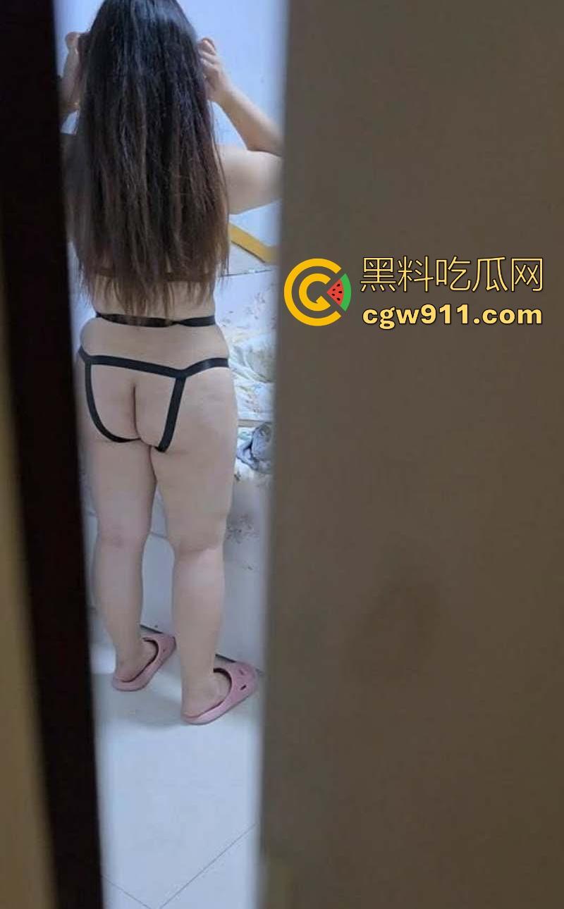 海角乱伦！把穿着黑色情趣内衣的堂妹调教成母狗，淫荡对白花式做爱，无套内射骚穴！-5