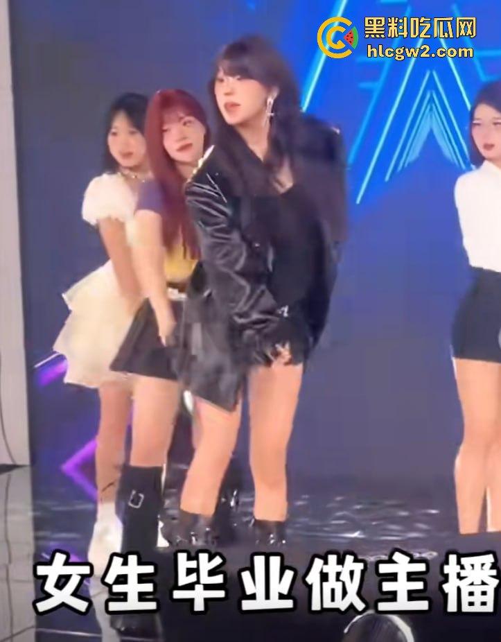 中国独特经济模式！女做直播男送外卖，直播累了外卖送，外卖累了直播看！完美循环，教育闭环成型！-11