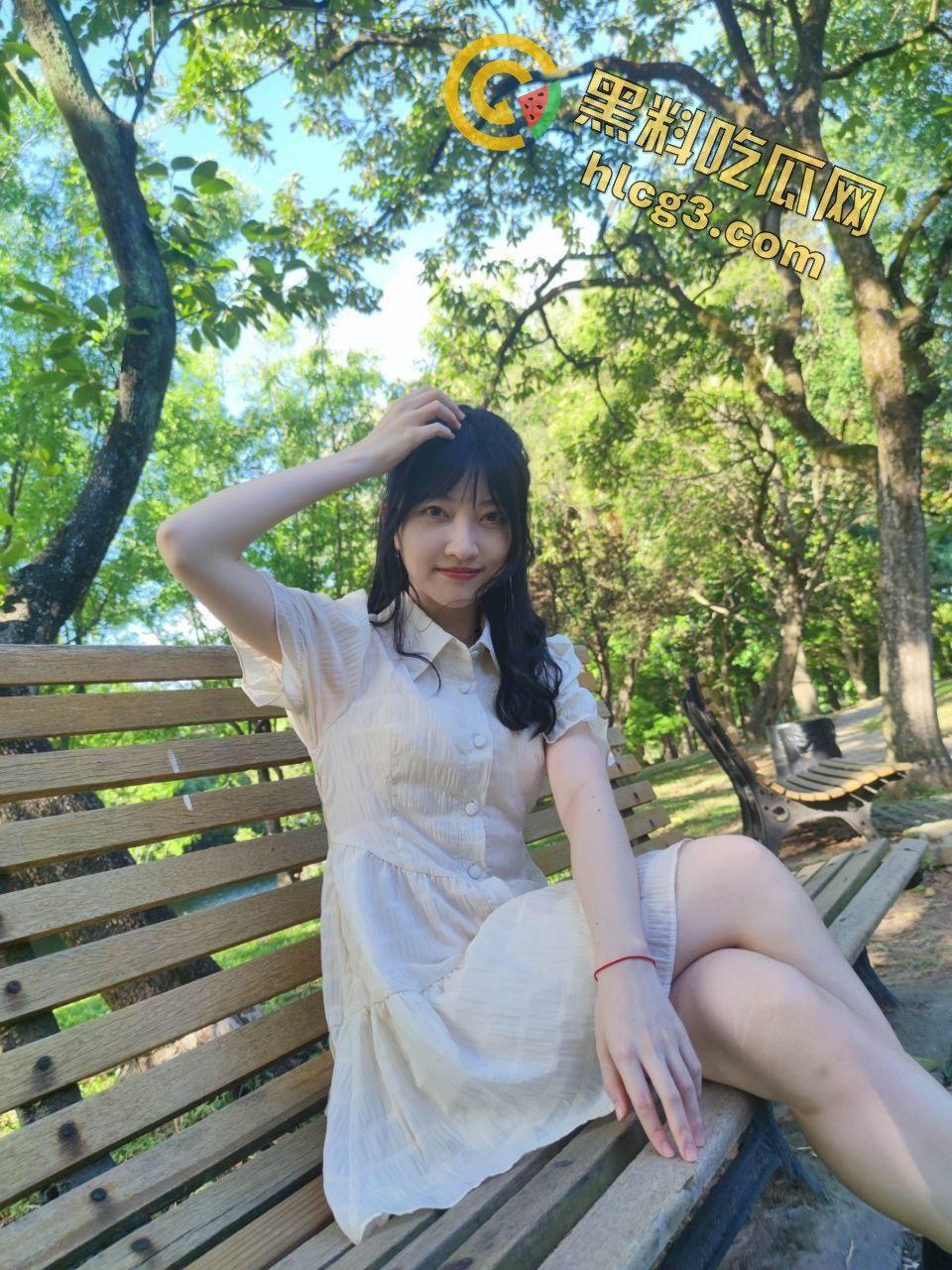 出轨视频曝光！高冷女神变淫荡母狗，调教前后大揭秘，口交颜射后入全程曝光！-6