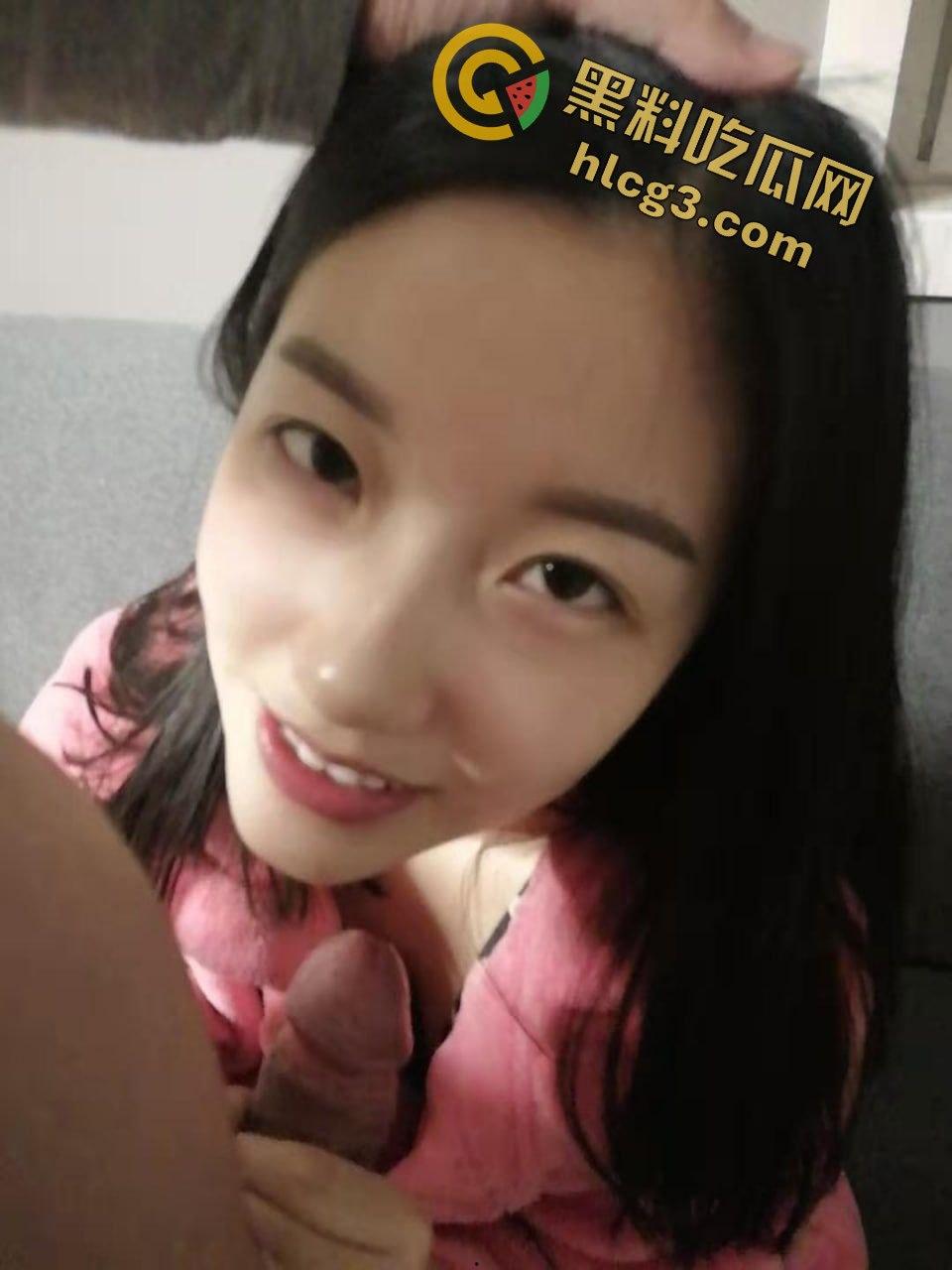 出轨视频曝光！高冷女神变淫荡母狗，调教前后大揭秘，口交颜射后入全程曝光！-11