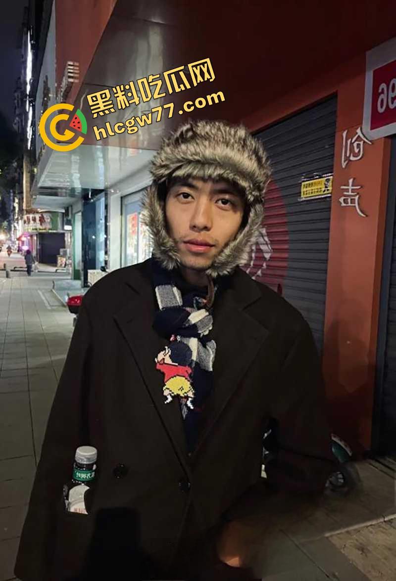 脚踏七只船 抖音网红【伤心男人】塌房，被曝骗财骗色约炮成瘾 性爱视频和聊天记录流出！-29