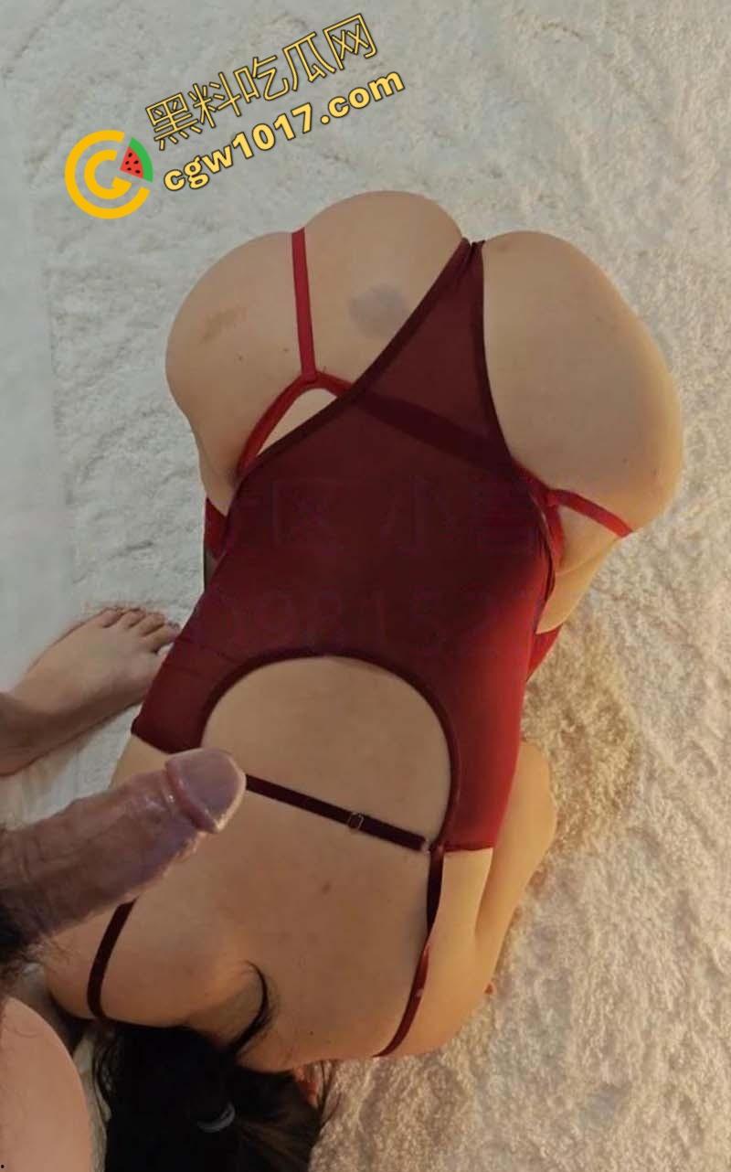 海角大神【野兽绅士】销魂驯兽：将姐姐调教成性奴，背骑遛弯，舔足湿滑，狗叫销魂！-7