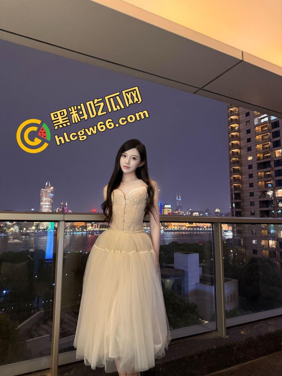 抖音哈尔滨人妻【辣妈康康】大尺度福利视频流出！黑丝肥臀自慰喷水，假屌猛插嫩逼淫叫爽翻天！-6