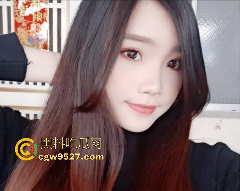 湖南师范大学【林晓莹】清纯D奶美女被男友无套爆操,主动撅臀后入,粉嫩馒头逼被操到红肿,私密视频曝光!-1