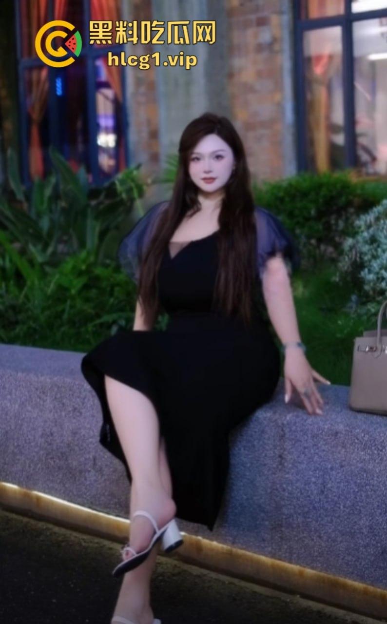 抖音爆乳网红 刘雯房车生活 雯太师最新啪啪无套内射 一起来感受一下比头大的巨乳!-8