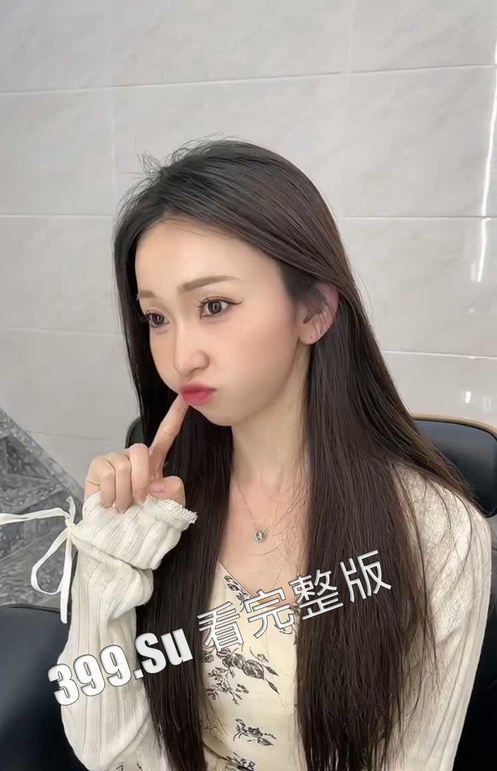 抖音 卡路里少女 因擦边被警方以传播淫秽逮捕  挺好的，是时候该回归线下了-2