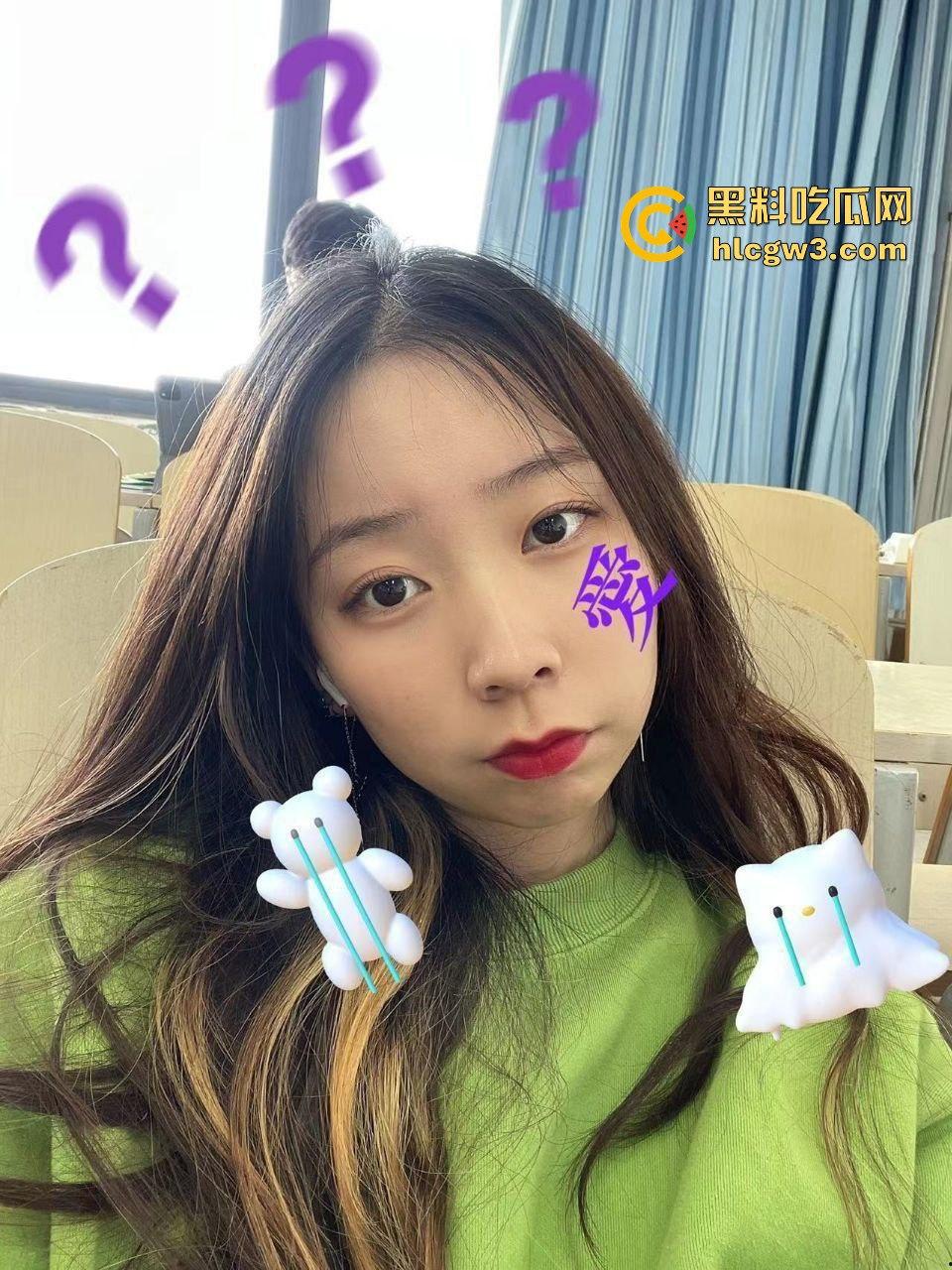 周末骚货实录普通脸但骚得一批 大学生【蔺雅若】年纪轻轻骚劲爆棚堪比小母狗，一身活儿绝对拉满！-1