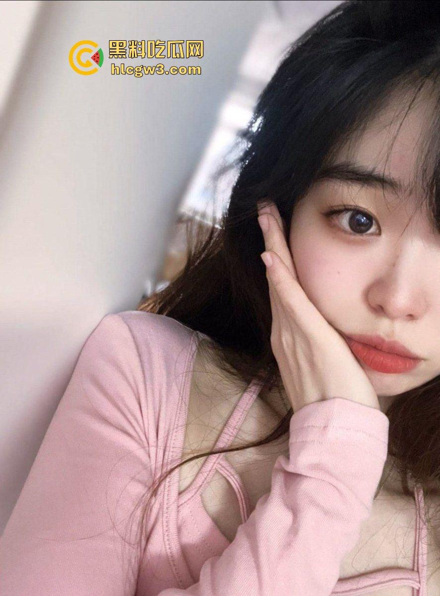 周末骚货实录普通脸但骚得一批 大学生【蔺雅若】年纪轻轻骚劲爆棚堪比小母狗，一身活儿绝对拉满！-2