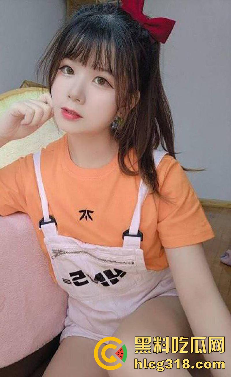 绿你的不一定是兄弟,也可能是你爸!湖南师范学院【徐晓筱】,被男友父亲拿下,贪恋大屌疯狂吃鸡!-2