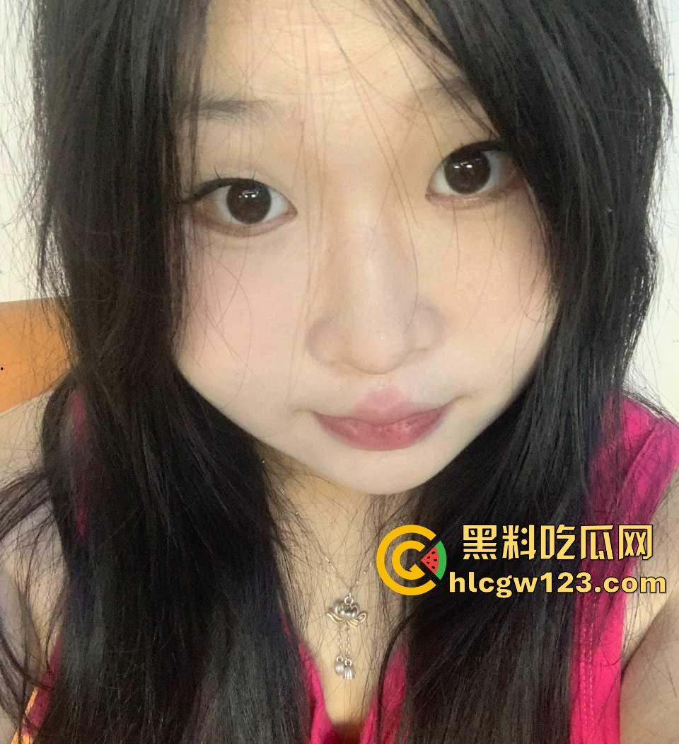 社交约炮常年性压抑在校女大 连麦娇喘被录屏 线下狠操反差母狗 大大的满足！-3