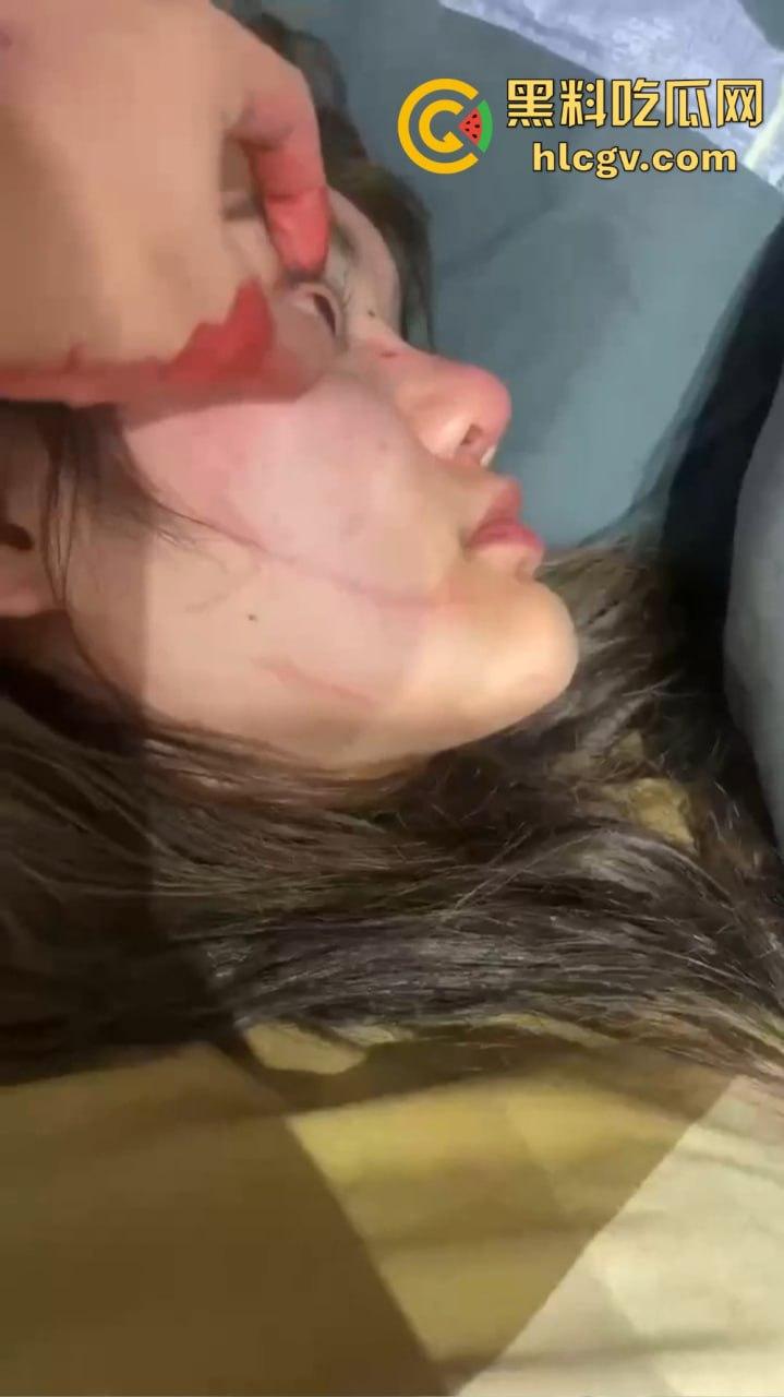 朋友圈成了血腥展示场?王湳权手刃女友后发朋友圈,画面直击心灵,血腥内容慎入!-12