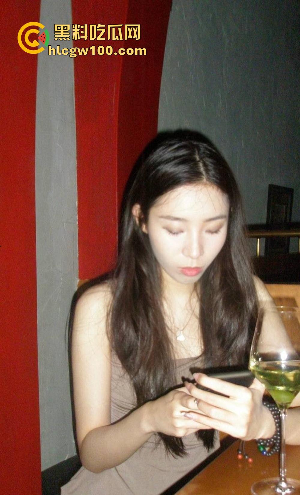 北京高冷白领御姐『黄娟』辞职变风骚母狗，酒店被领导无套抽插爆操当场被抓，辞职后彻底下海浪翻天-16