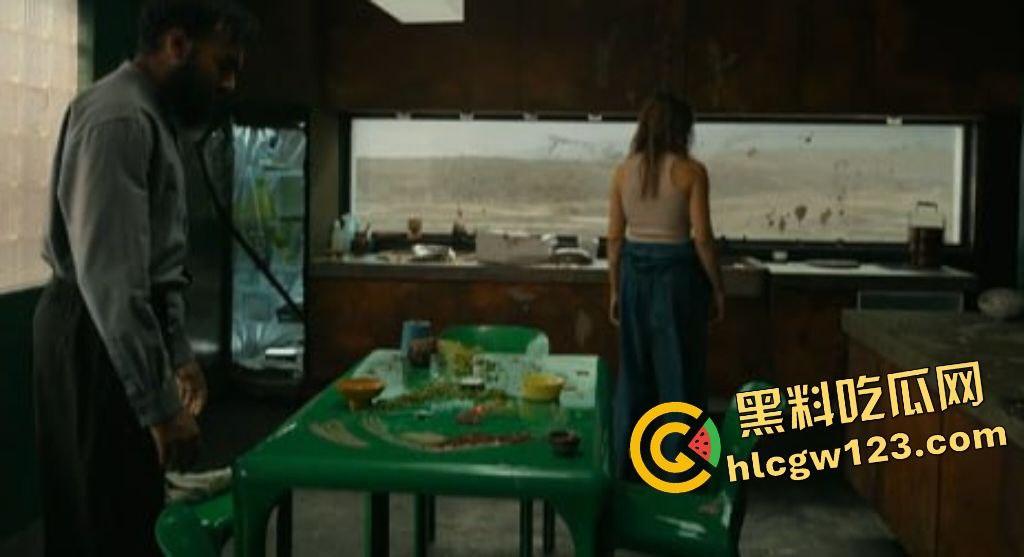 Yo,《评估》这末世神片吓得头皮发麻!生育权噩梦,人性深渊炸裂!-6