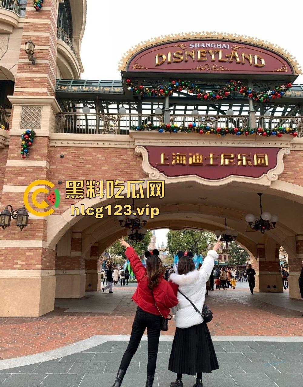 南开学妹『李宛儿』私拍视频被渣男曝光！毕业后不留情，清纯女神床上浪到飞起！-1