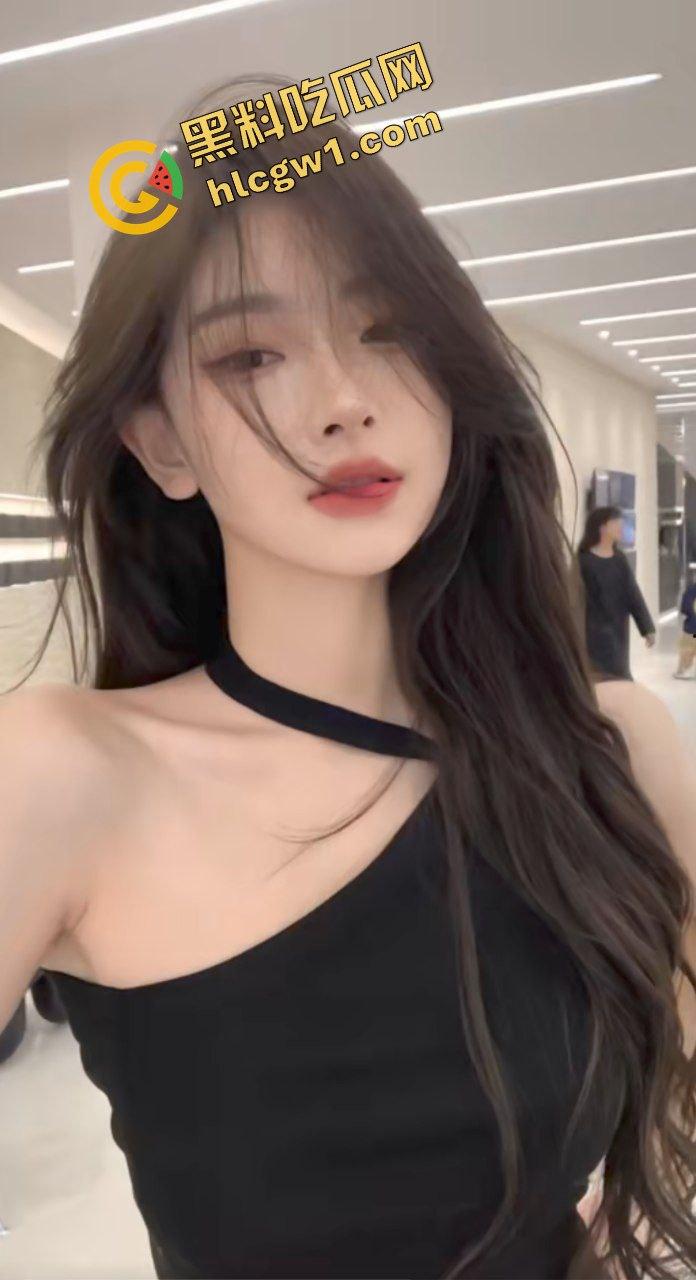 抖音可盐可甜清纯御姐『林希mizuki』早期与大哥性爱遭泄密 独家曝光流出！-2