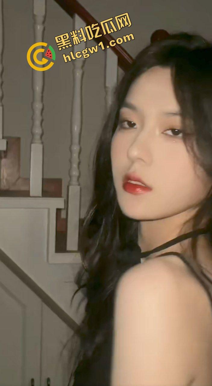 抖音可盐可甜清纯御姐『林希mizuki』早期与大哥性爱遭泄密 独家曝光流出！-3