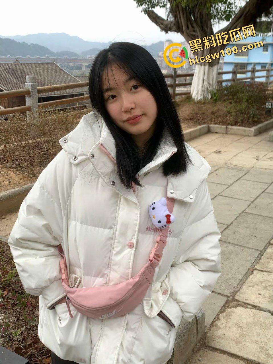 江西吉安肉感炮台短发反差骚母狗『何惠珍』抠逼猛塞淫穴 激烈草逼后入大汗淋漓！原创独家流出！-7