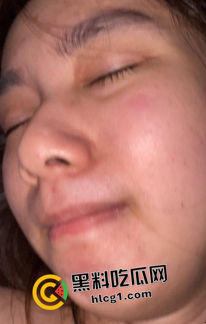 我的黑森林女友！性欲比阴毛还旺盛  粉嫩的小穴汁水十足 天生肉便器圣体-26