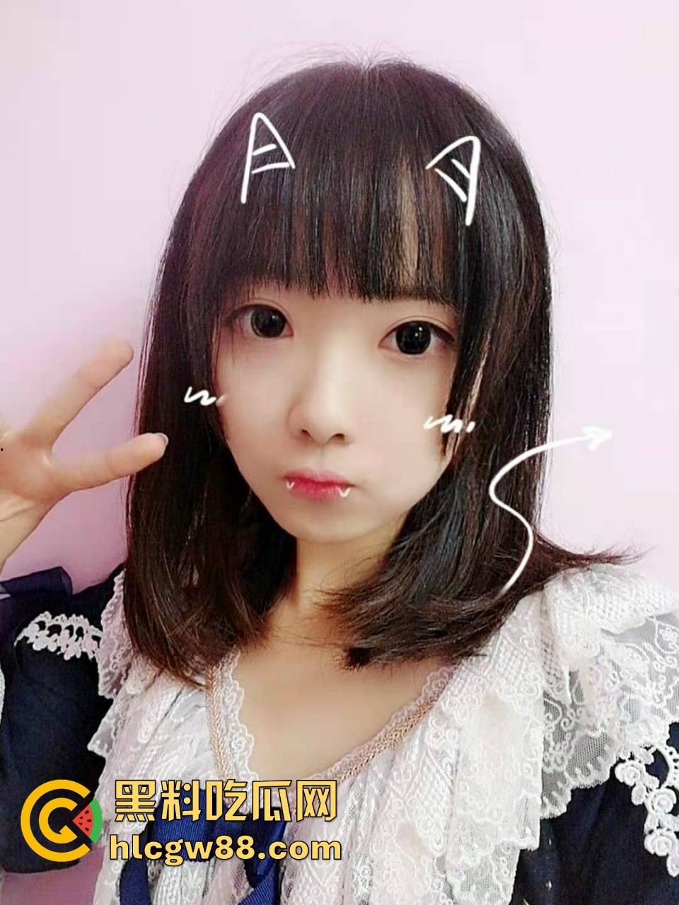 眉山白领小萝莉【王可欣】为前途甘愿献身,清纯皮下骚货制服诱惑勾领导,酒店嫩屄被干肿!-5