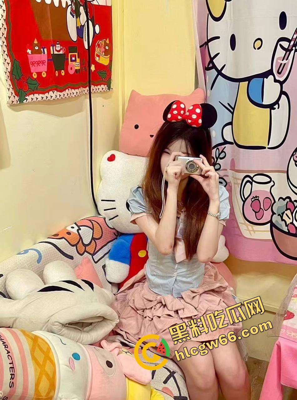 湖南瓜友真实分享人妻老婆骚成精，早上刚睁眼就含我老二，非要日一炮才吃早餐，六味地黄丸都压不住肾亏！-8