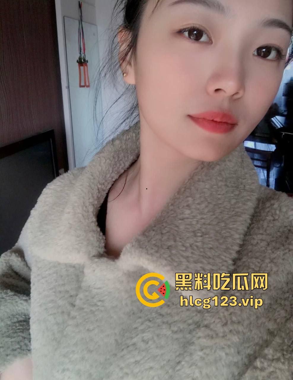 济南舞蹈老师冉冉,自拍展示御姐风骚身材,小穴撩人,真想掀起裙子猛操一顿!-6