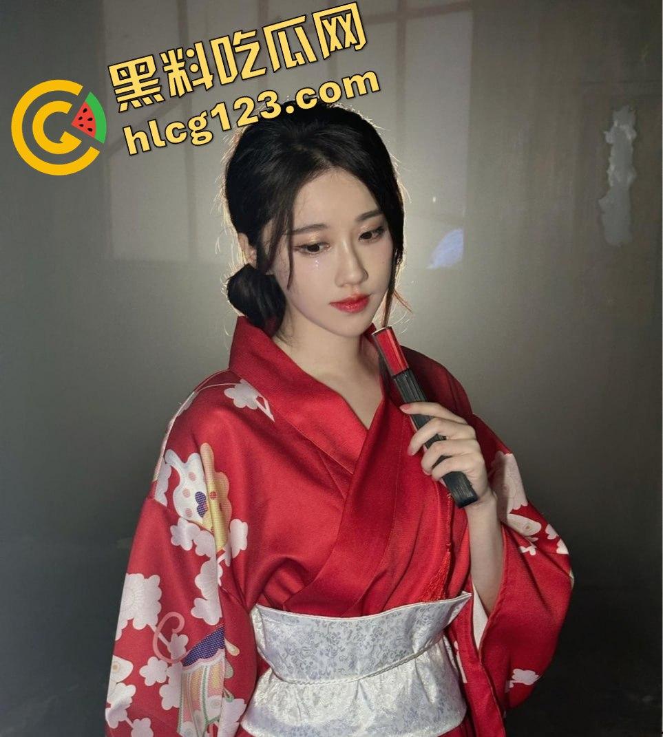 抖音轩子巨二兔回归！死去的记忆突然袭击，复古ASMR神作重现，顶级身材依旧让人神魂颠倒！-6