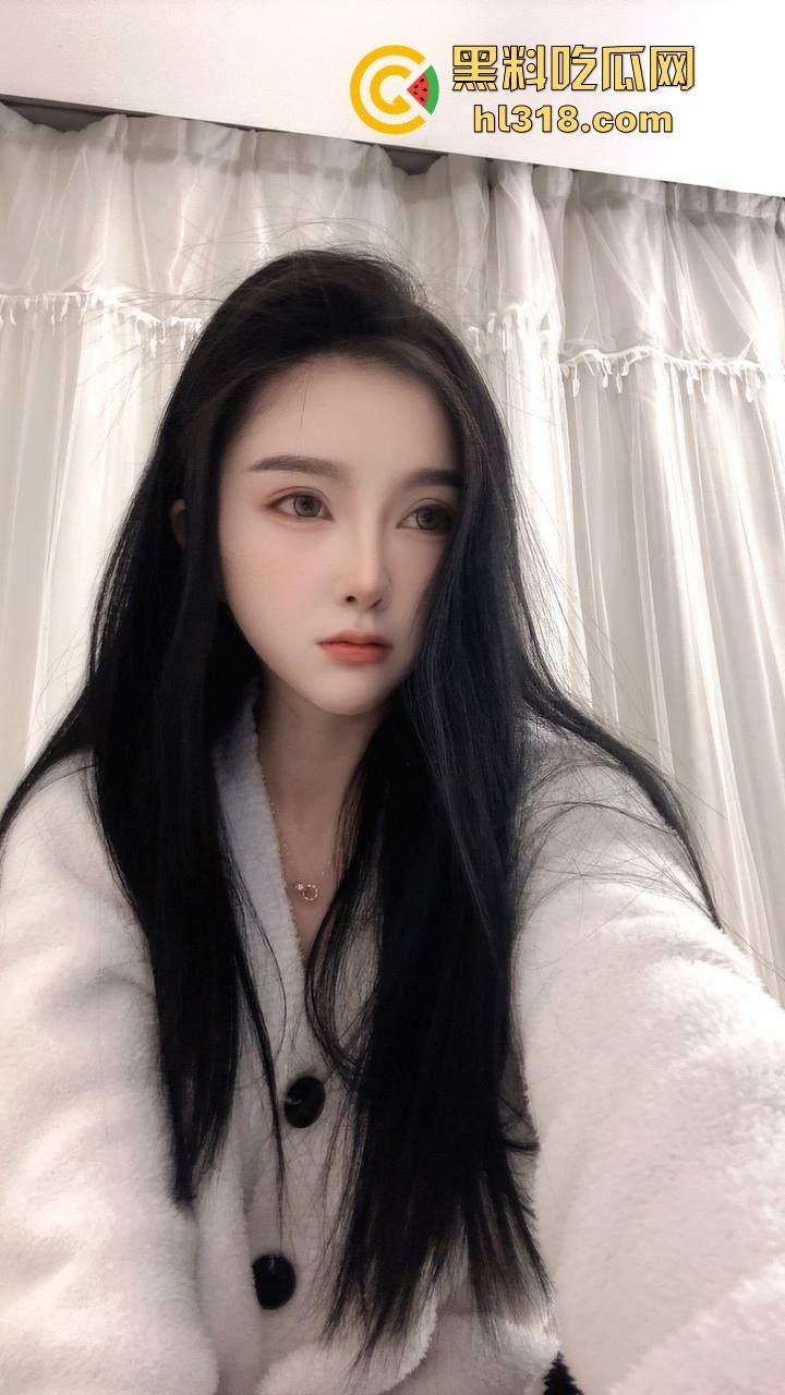 回收兄弟不要的极品骚女，为情所伤报复上床，看着没啥没想到这货床上这么骚！-3