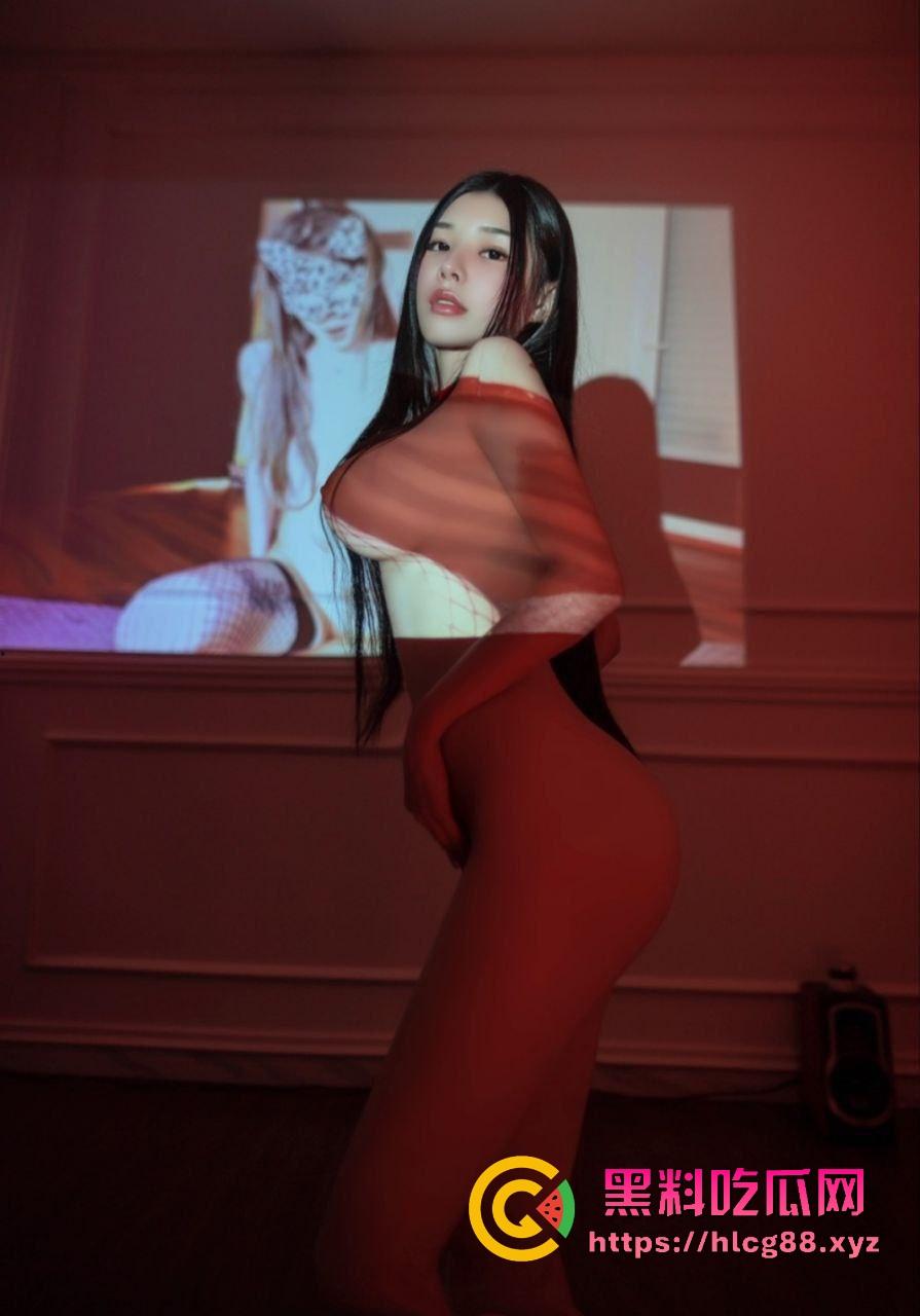 上海下贱坑逼两人组不掏钱玩外围，骚屌抢手机血流满手，贱狗嫖完射完就跑路，派出所双双蹲3天！-37