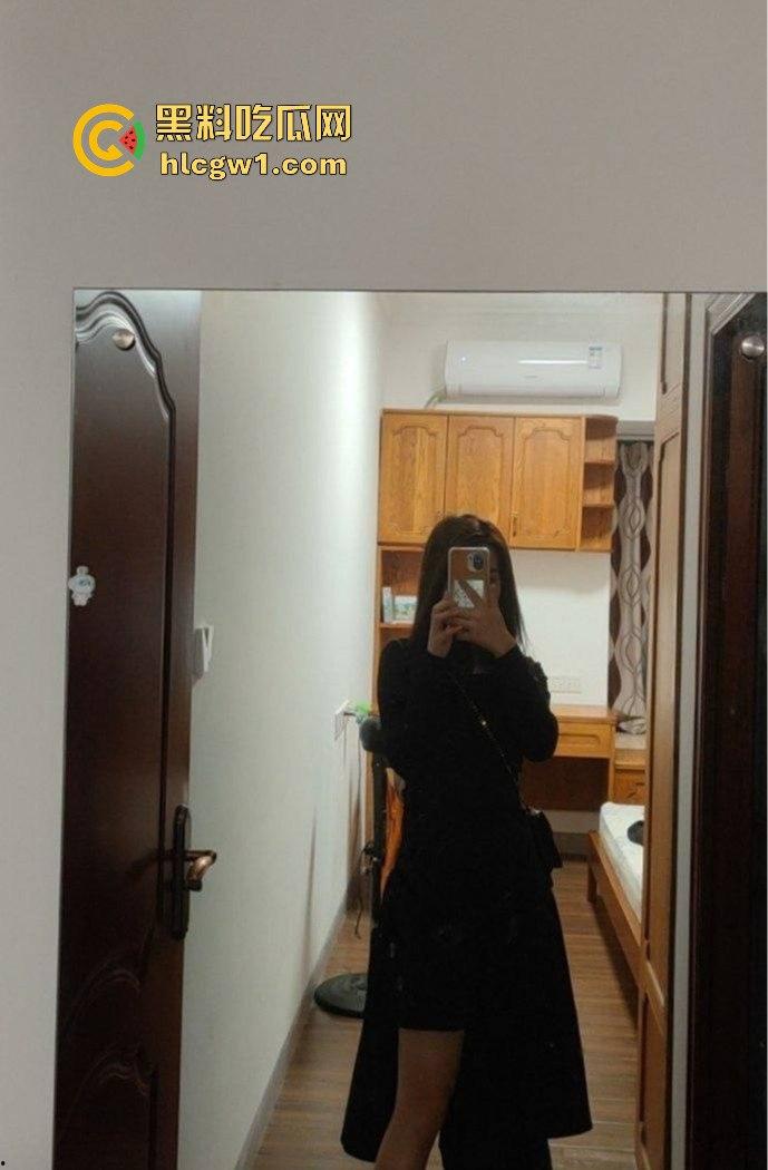 重庆骚货『严乐怡』母狗转型记全过程曝光!从高冷妹子到暴力口交滴蜡专家,女人开发出来才知道多骚!-3