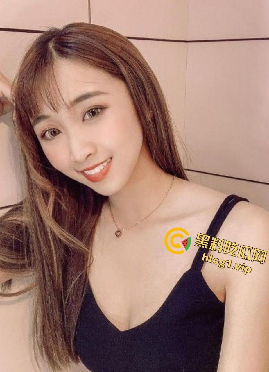 大胆秀恩爱!台湾碧潭桥上情侣野外激战,渔船为证!-2