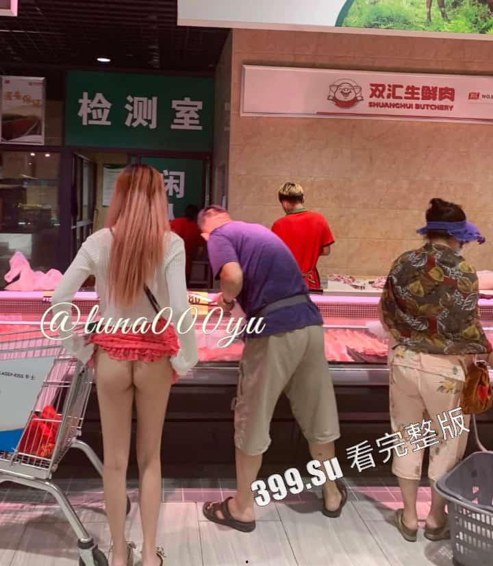 露脸天花板级别 魔鬼身材露出艺术家 推特福利姬#娜娜 闹区饭店街边挑战各种人前露出 无内游走地铁街头 公众场合玩跳蛋 强的离谱!-4