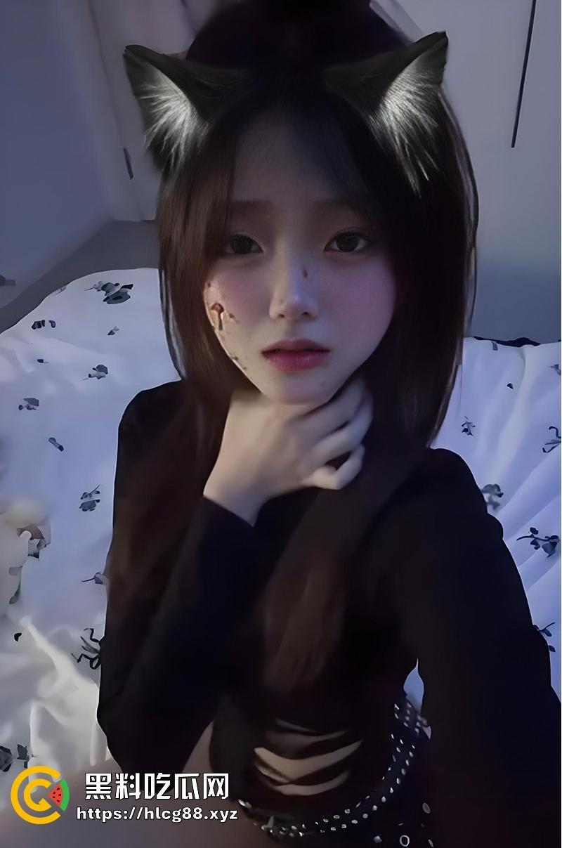 瓜友投稿！南京钟山技术学院【杨和馨】极品反差学生妹 到处约炮给男友带绿帽子 聊天记录视频曝光-10