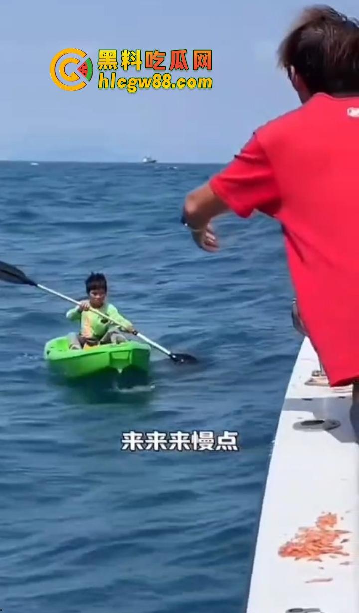 离谱！赤岭男孩出海钓鱿鱼睡着了，一觉漂到三亚？整整漂了一天一夜，简直海上版睡美人！-4