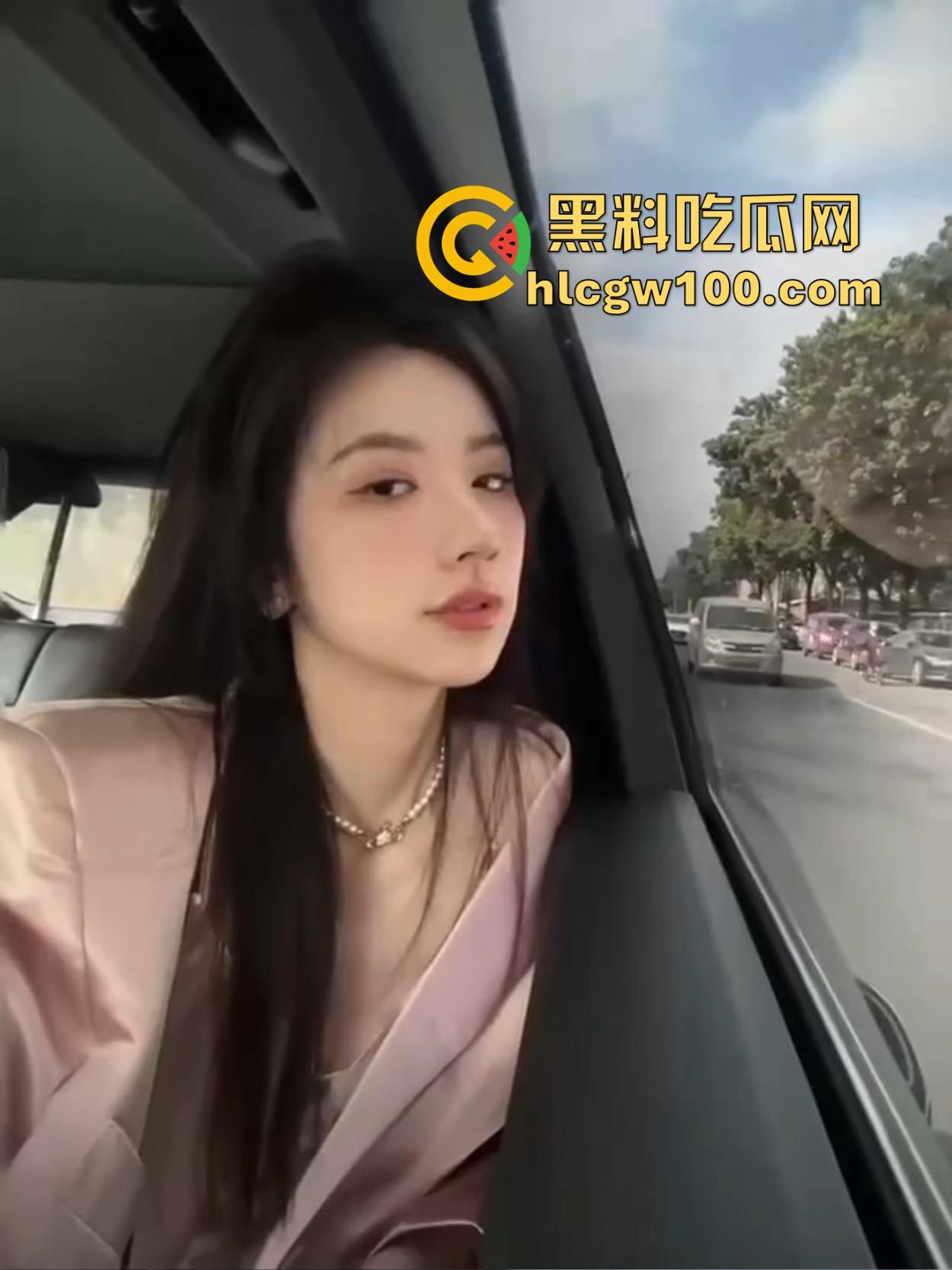 太原绿帽大神约炮单男共享骚妻玩3P，大奶翘臀极品身材被两男操到崩溃，口爆夹击全程高能，绝对是义父操作！-7