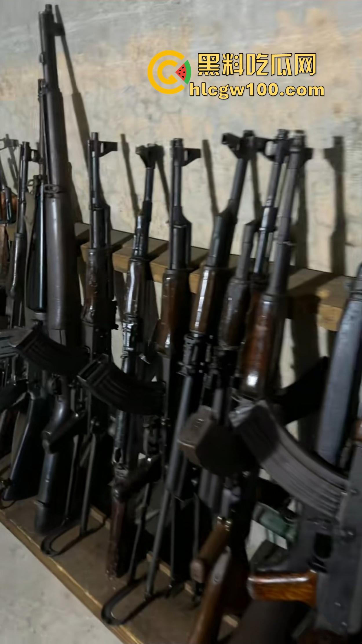 抖音巨乳网红【小厨娘美食记】惊悚回归，越南地下室视频曝光，军火库细节疑似绑架性奴案！-15