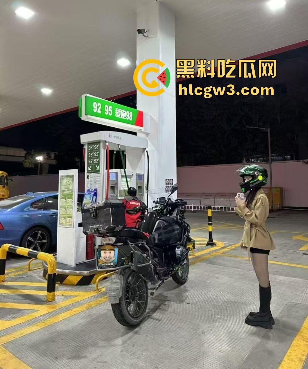 车友群约炮翻车 女骑姿势玩得飞起，一顿猛摇鸡巴差点被坐断，结果发现生化母体直接送了梅毒阳性 666！-3