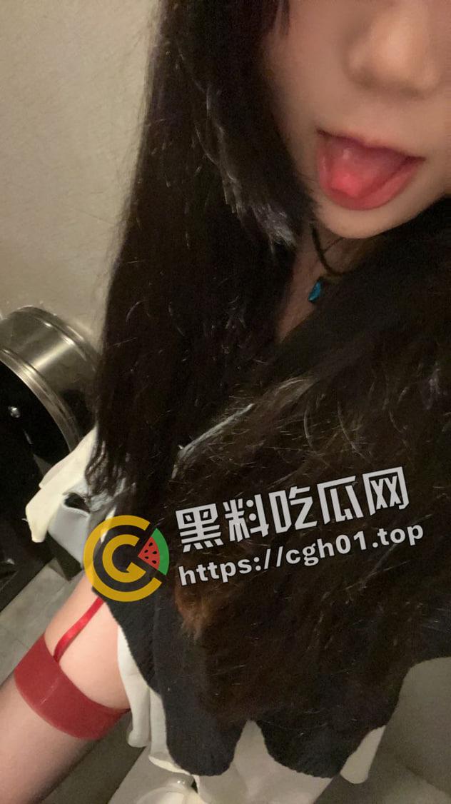 网盘流出！金主爸爸的校花母狗 黑丝高冷御姐被射满脸  爱cos的肉便器孕气都不会太差-18