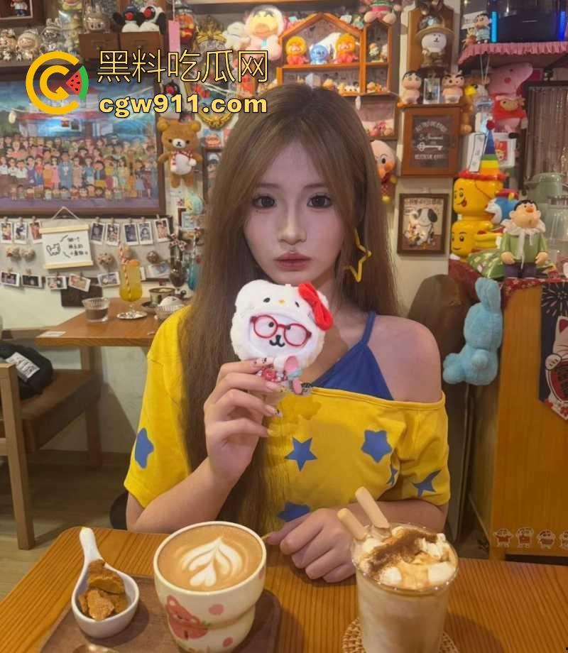 浙江工商大学大一母狗【林希然】约炮视频曝光，帮炮友深喉口交，狗链栓脖疯狂爆操，哪个男人能不瞬间硬爆？-2