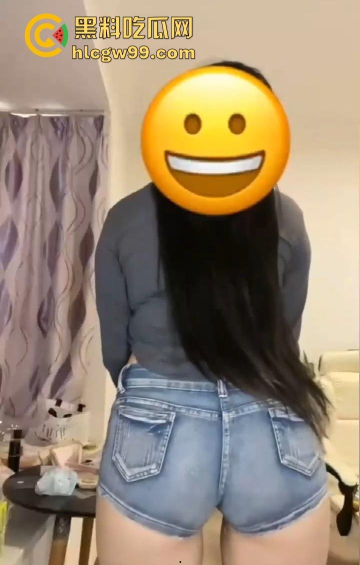 抖音『狐妍 』江西小坦克，彩礼漫天要价，大哥8K连送福利视频带骗炮，爽完直接跑路，白操这辆小坦克！-8