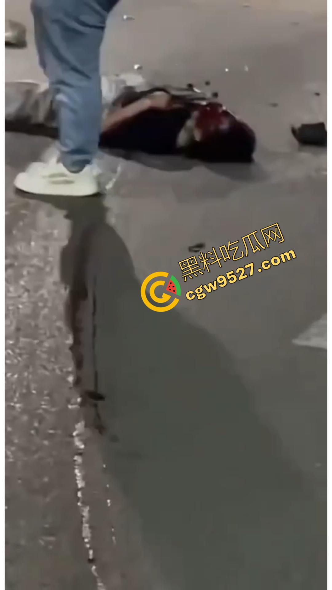 景德镇街头上演惊魂一幕：40岁男子开车撞人导致2死1伤的惨烈悲剧，只因赌博令人丧失理智-6