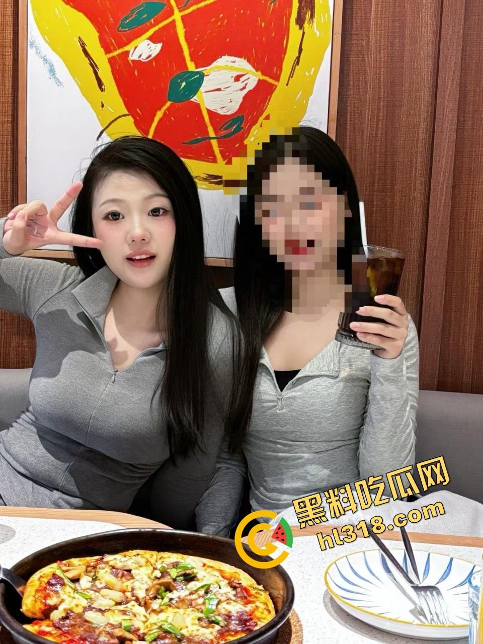 白T高颜值乖乖女开房配憨厚糙男反差爆炸,全程露脸肉体互操,高颜值配屌丝,真情侣还是包养?-2