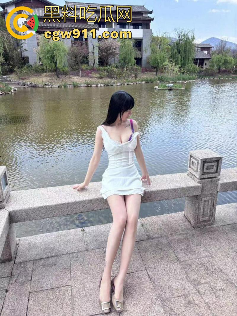 湖南中医药校花【周思思】,逆天长腿身材火辣,被曝竟然是空降小妹,黄播平台名叫【去一个软喵喵】,骚逼事迹被彻底曝光!-5