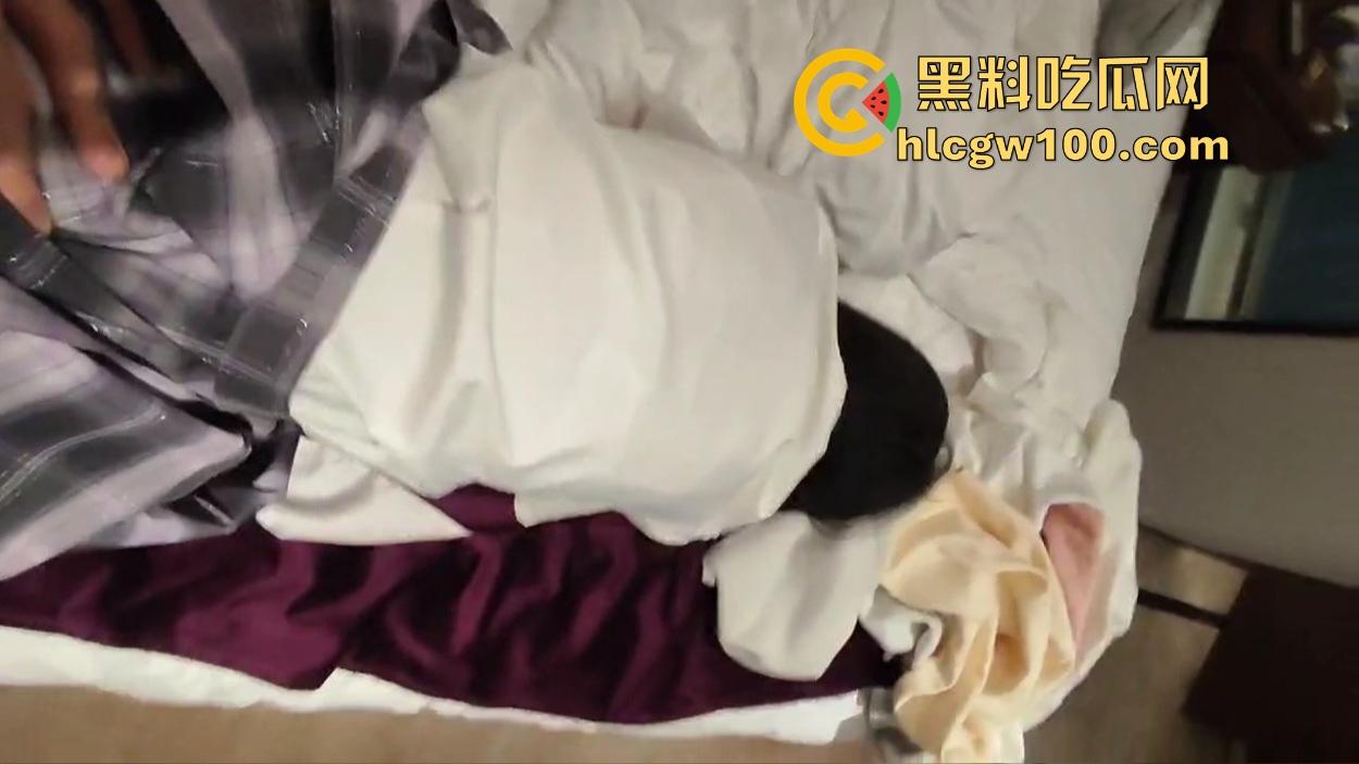 太原卫生职业技术学院【罗瑶】网恋约炮,被渣男透完还曝光裸照,护士制服外是天使,脱下来直接变婊子!-7