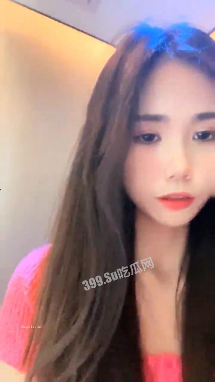 激情一夜 户外真实!安徽黄播女神肤白貌美 偷偷在 KTV 卫生间发骚自慰直播-1