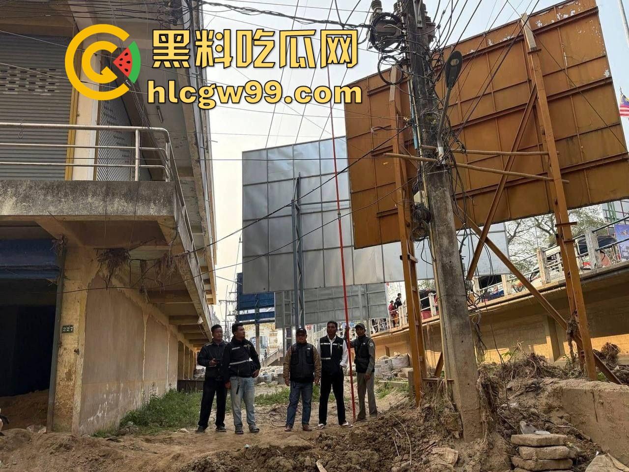 妙瓦底硬刚泰国,全城囤油,诈骗大军集结,泰方断网断电惹怒将军,水沟谷烟花狂笑泰国政府!-9