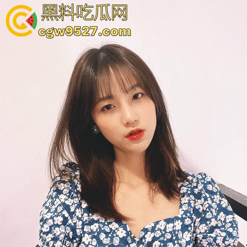 绿帽大神曝光妻子,重度淫妻癖有个性冷淡老婆,希望找个大神调教,渴望看到老婆变成母狗的模样!-1